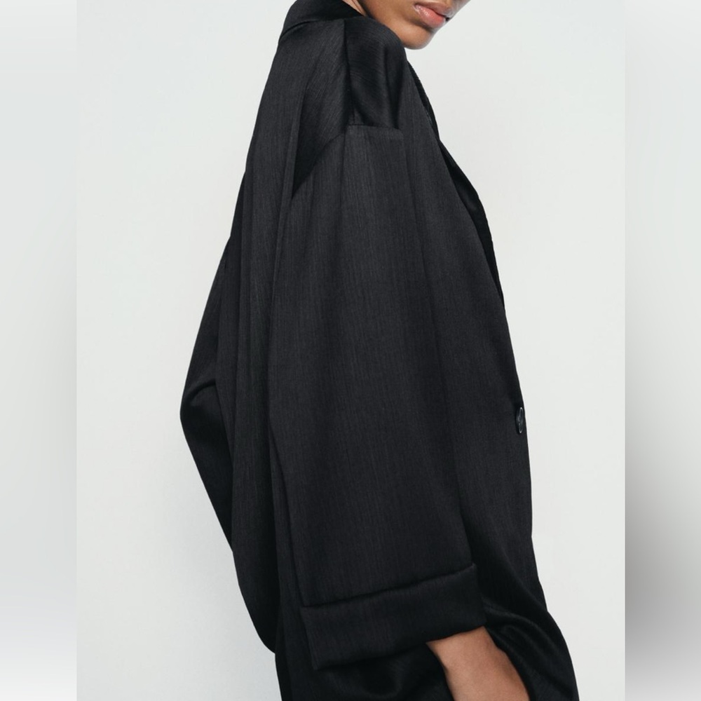 BNWT ZARA BLACK BLAZER - Picture 3 of 3